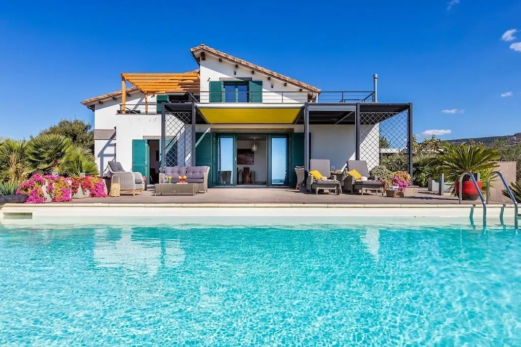 Villa Luxury Sunshine Alghero Con Piscina Vista Mare 0*,  Italien